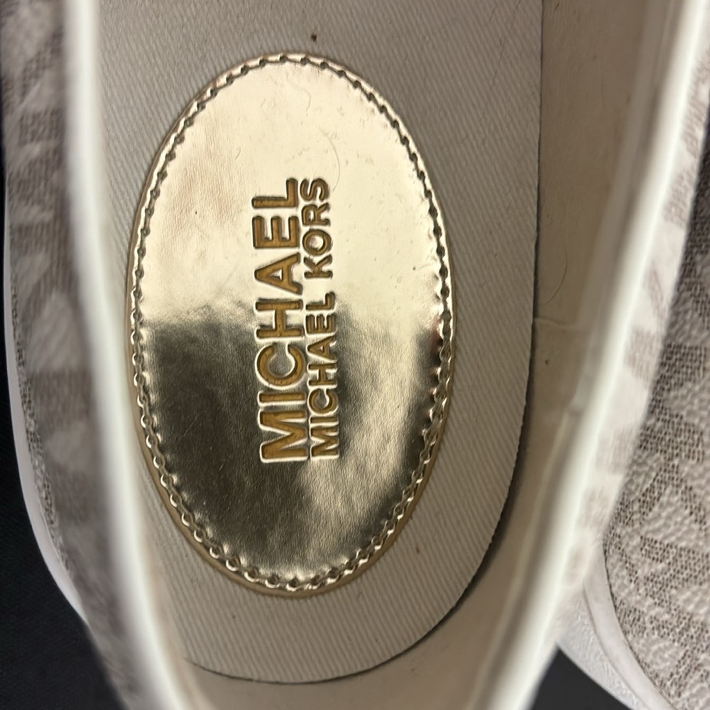 Shoes MK - Picture 2 of 3